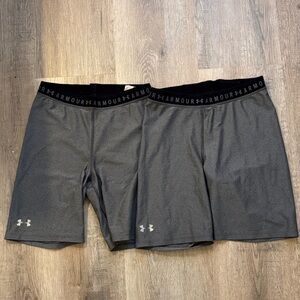 Under Armour Women’s Biker Shorts M x 2